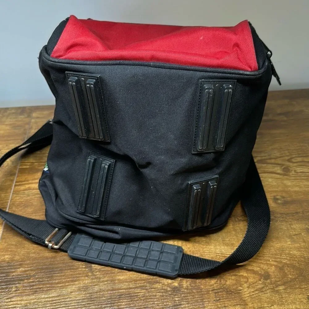 Columbia 300 Bowling Bag Single Ball Shoulder Strap Red Zip‎ Compartments